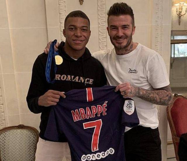 徐根宝：说我落伍的都不知道，我每天要看曼城、巴萨的比赛