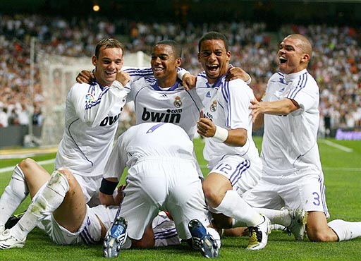 特别的缘分！瓦科与法比奥同年同月同日生，将争夺中超金靴