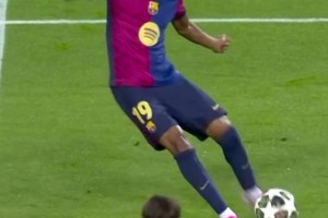 连续两轮进球！田中碧助利兹联队平利物浦、胜切尔西