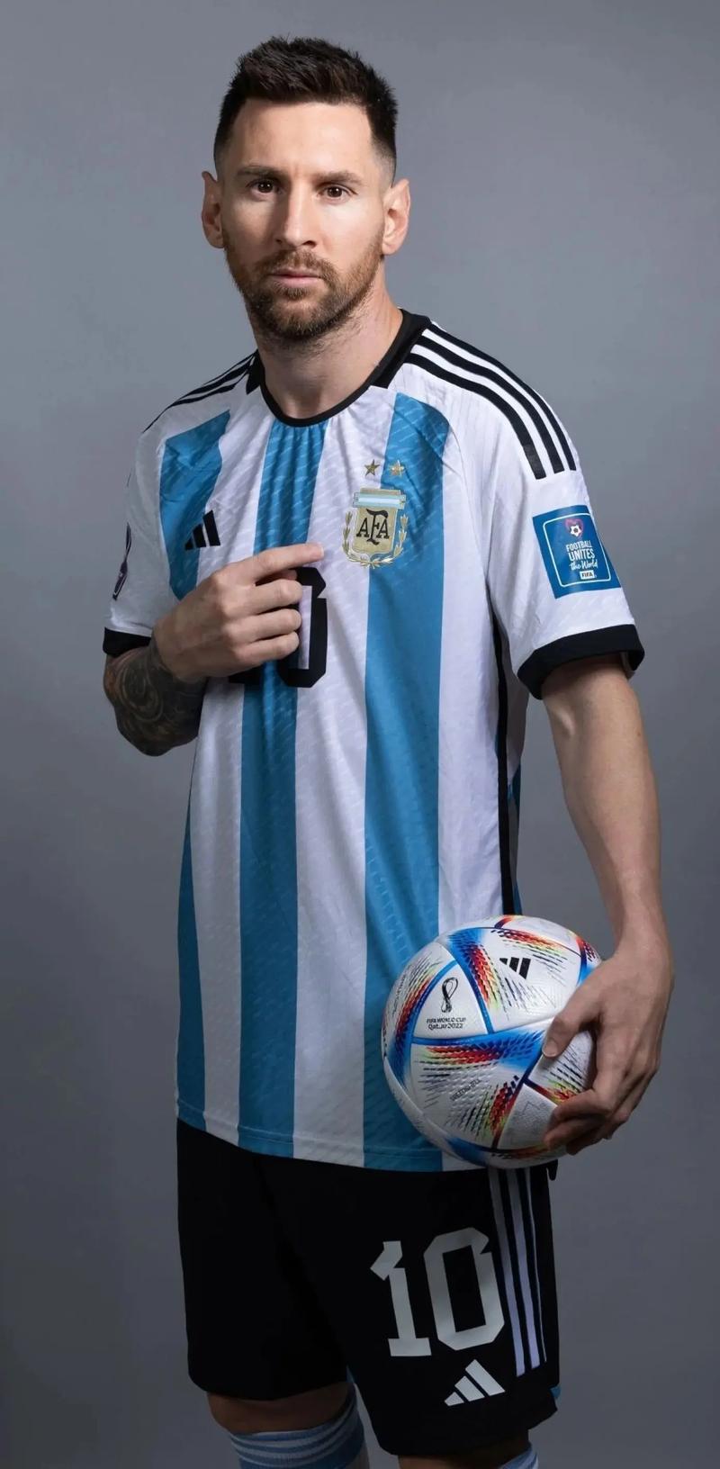 HWG！罗马诺：哥甲联赛20岁后卫阿里扎拉将加盟AC米兰