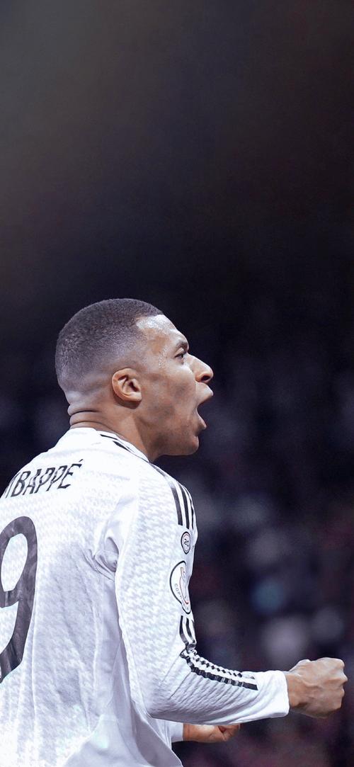 日本11月大名单：远藤航领衔，北野飒太等三名球员首次入选